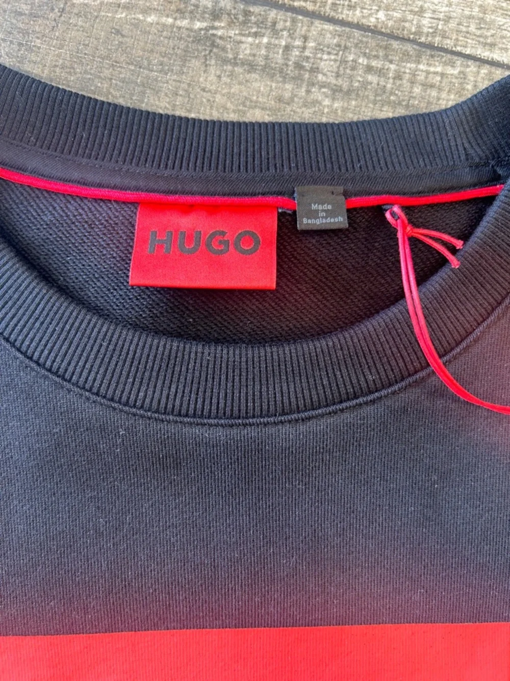 HUGO Men's Black Crewneck Sweatshirt with Red Logo XXL NWT